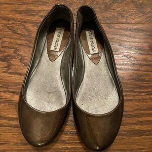 STEVE MADDEN METALLIC BRONZE BALLET FLATS